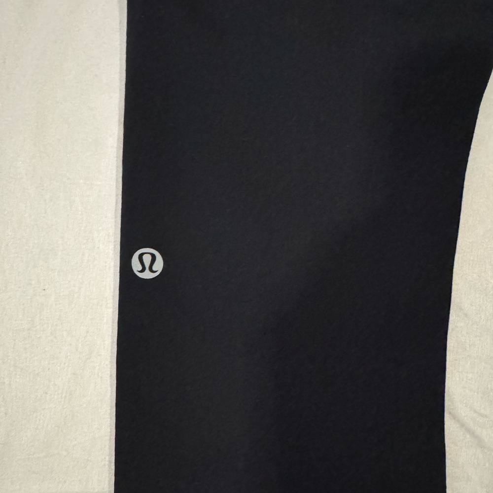 Lululemon Black High-Rise Leggings Size 10 Logo Athleisure Yoga Pants - Picture 5 of 6